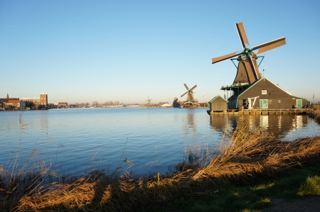 Zaanse Schans, Volendam;Europe - well-preserved windmills  のeditorial素材