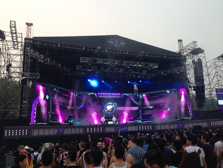 FMFA Rave Day 2 の素材