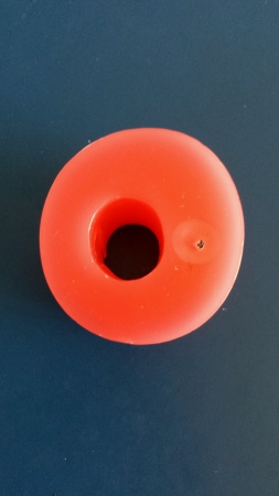 Alphabet O candle with blue background の素材