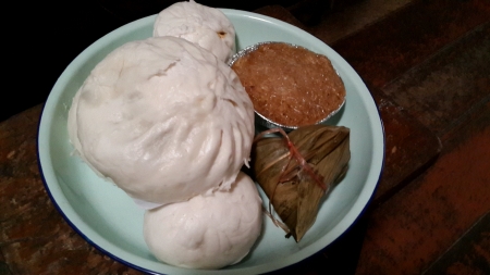 Plate of pasteries の素材