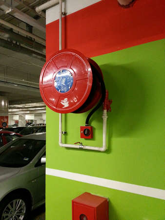 Wall fire hosの素材