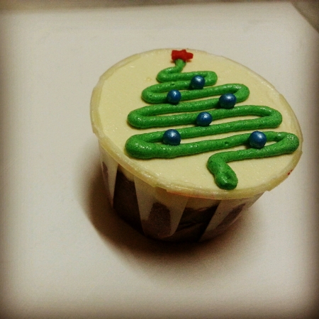 Christmas tree cupcakeの素材