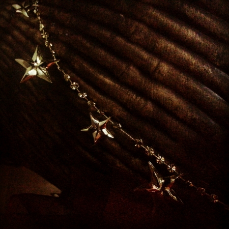 Gold stars chainの素材