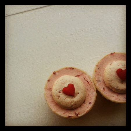 Strawberry cupcakesの素材