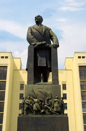 Monument to Lenin at the Government House in Minskのeditorial素材