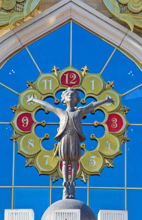 Sculpture "Boy on a balloon" (Little Prince) in front of the Tatar State Puppet Theater "Ekiyat", Kazan, Russiaのeditorial素材