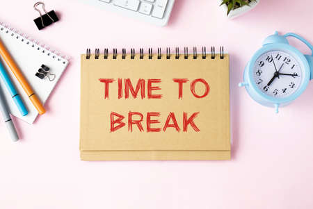 Time for a Break Text written on notebook page, red pencil on the right. Motivational Concept imageの写真素材