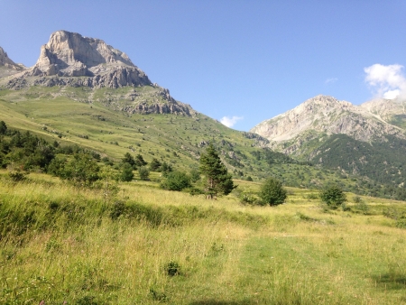 Italian mountain landscapeの素材