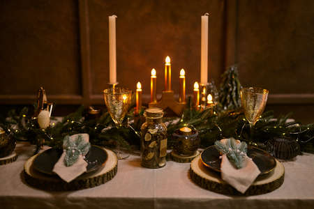 Christmas Table Setting. Holiday Decorations. Decor. New Year Celebrationの写真素材