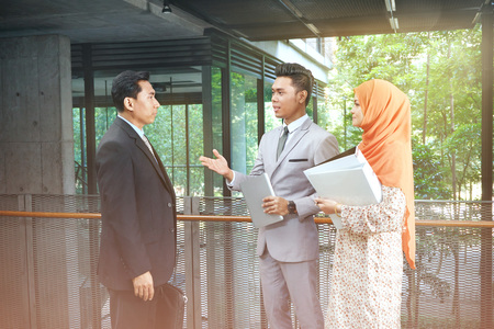 Business people having discussionの写真素材