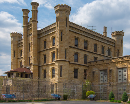 Route 66  Joliet Correctional Center  a k a  Joliet Prison  on Route 66, Joliet, Illinois のeditorial素材
