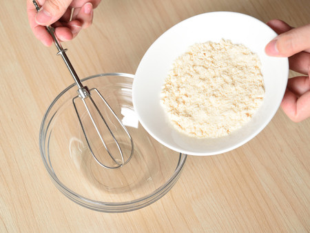 baking powder in a white plate