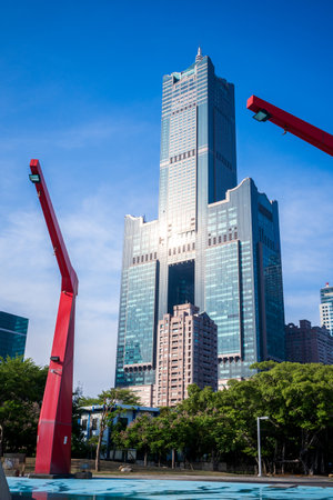 Kaohsiung City, Taiwan - June 8, 2018: 85 sky tower was photographed at Shin Kong Ferryのeditorial素材