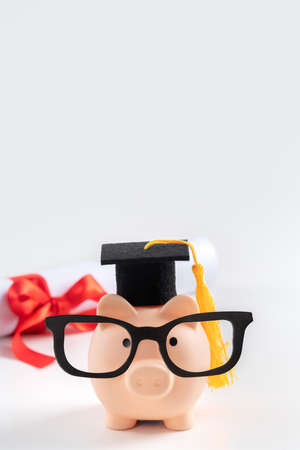 Design concept of new fresh graduate trying to find a job and learning to earnig and saving money.の写真素材