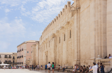 Siracusa, Sicily, august 12, 2018: Tourists on Squareのeditorial素材