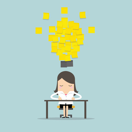 Businesswoman working with yellow stick note light bulb idea. vectorのイラスト素材