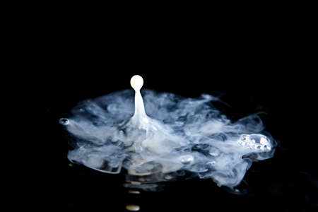 Milk Drop in Water の写真素材