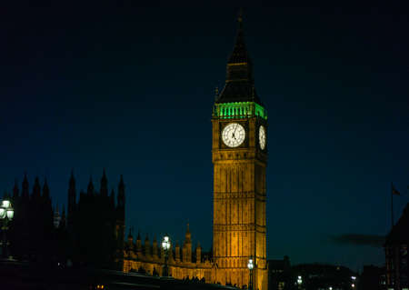 River Thames, Big Ben and Palace of Westminster at nightのeditorial素材