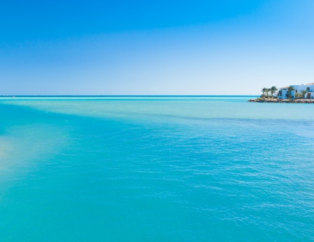 Sun Above Sea Below の写真素材