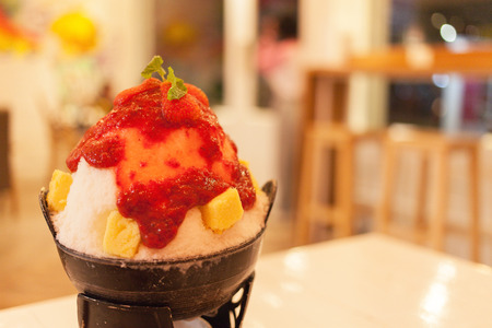 Strawberry and cheese cake Bingsuの写真素材