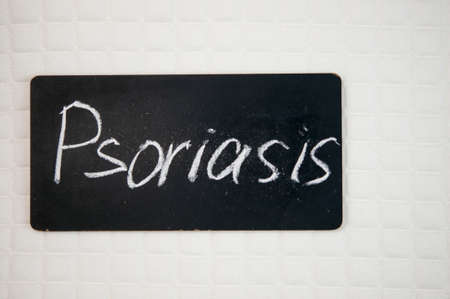 small blackboard with Psoriasis written on itの写真素材