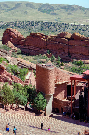 Red Rocks Amphitheatre, Morrison Colorado: people walk along the natural amphitheater called Red Rocks.. This beautiful venue is a natural concert hall carved out of sandstoneのeditorial素材