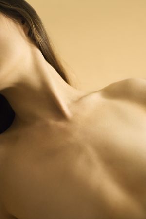  Caucasian mid-adult female chest and neck.の写真素材