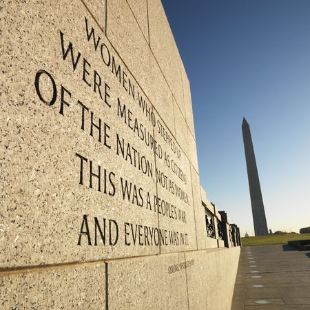 World War II Memorial with Washington Monument in background, Washington, DC, USA.のeditorial素材
