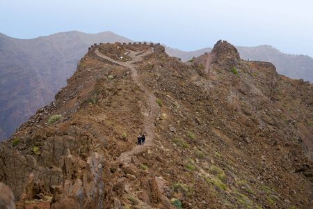 Couple on a path of Roque de los Muchachosの写真素材