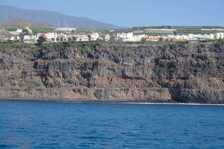 homes on a cliff sur la Palmaの写真素材