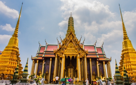 Grand Royal Palace and Temple of Emerald Buddha  Wat Phrasrirattana Sasadaram and Wat Phra Kaew in Bangkok City, Thailandのeditorial素材
