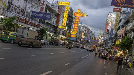 Bangkok, Thailand - September 3, 2016: Night market for Tuk-Tuk (Taxi Thailand) on chinatown (Yaowarat) Road,the main street in Chinatown, once of Bangkok landmark and important street for more foods very delicious for thai-chinese style. Photo taken on: のeditorial素材