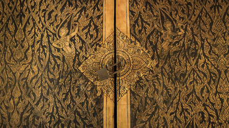 Bangkok, Thailand - SEPTEMBER 19, 2016 :Thai door art architecture in Tripitaka Hall ,Wat Rakhang Khositaram ( Publice temple) In Bangkok ,Thailand.のeditorial素材