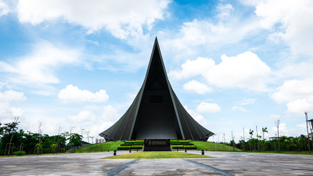 NAKORNPATHOM - SEPTEMBER 25, 2016: Prince Mahidol Hall. The grand hall as the proper venue for the graduation ceremon and It is also a concert hall( largest concert hall of Thailand )of Mahidol university in Nakornpathom, Thailandのeditorial素材