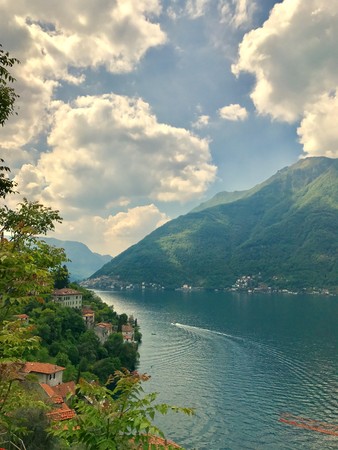 nexus como lakeの写真素材