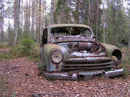 forgotten auto, automobile, broken, car, classic
の写真素材