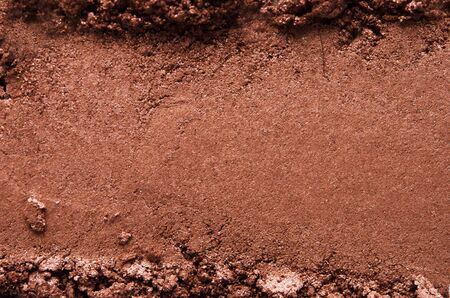 Texture of broken eyeshadow or powder. The concept of fashion and beauty industry. Close-up. - Imageの写真素材