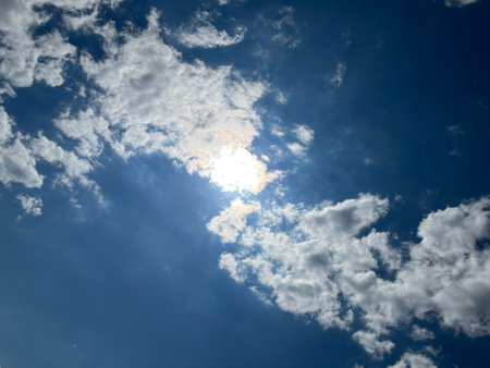 tthere are soft fluffy clouds in the skyhere are soft fluffy clouds in the skyの写真素材