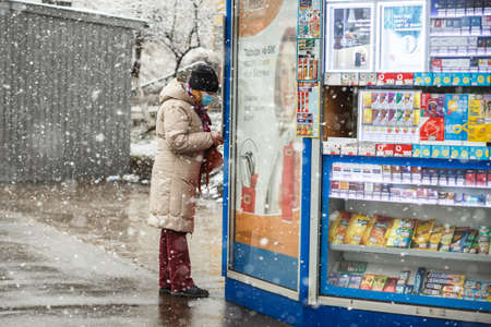 KYIV, UKRAINE - MARCH 22: A woman on the street during a coronavirus outbreak March 22, 2020 in Kyiv, Ukraine.のeditorial素材