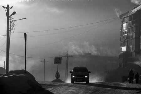 SHEREGESH, RUSSIA - DECEMBER 4, 2018: Siberian city Sheregesh at dawn at -29 degrees Celsius.のeditorial素材