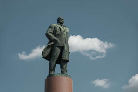 MOSCOW, RUSSIA - JULY 11 2021: Monument to Lenin on the Oktyabrskaya metro stationのeditorial素材