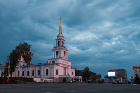 VOTKINSK, RUSSIA - AUGUST 26 2021: Cathedral of the Annunciation of the Blessed Virgin Mary in the evening in Votkinskのeditorial素材