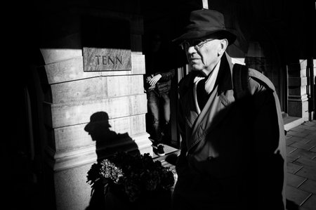 STOCKHOLM, SWEDEN - OCTOBER 3 2021: People walk around the cityのeditorial素材