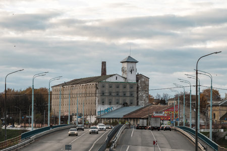 YAROSLAVL, RUSSIA - OCTOBER 14 2022: View of the city streetsのeditorial素材