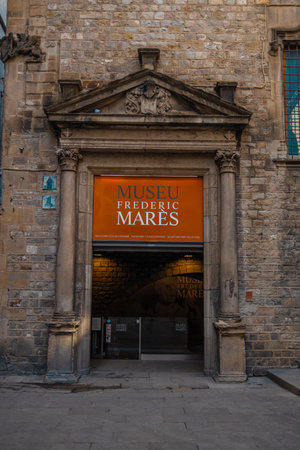 Barcelona, Spain - October 2023: View of the Museu Frederic Mares (MFM), an art and sculpture museum located near the Gothic cathedral in Barcelona, ââthe capital of Catalonia in Spain.のeditorial素材