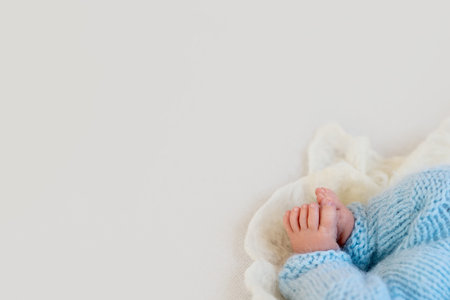  foot of the newborn baby, peeling skin, fingers, maternal care, love and family hugs, tenderness.の写真素材