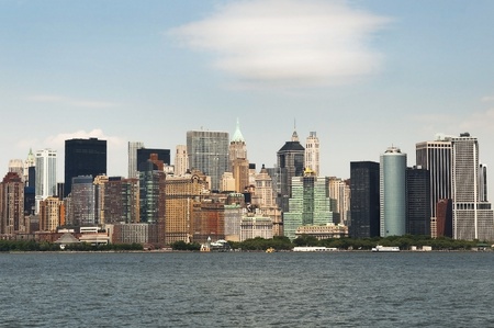 Panoramic view of the buildings and skyscrapers of down-town Manhattan, Newy York Citのeditorial素材