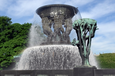 fountain in the sculpture park by Gustav Vigeland in Oslo in Norwayのeditorial素材