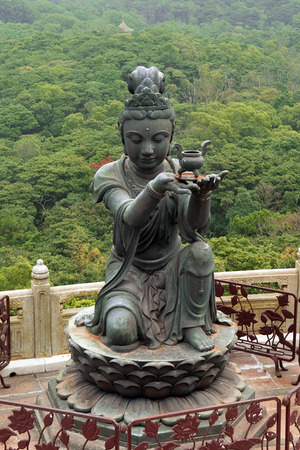 six bronze statues known as \\\\\\\"The Offering of the Six Devas\\\\\\\", symbolise charity, morality, patience, zeal, meditation, and wisdom, all of which are necessary to enter into nirvana, Po Lin Monastery, Lantau Island, Hong Kongのeditorial素材