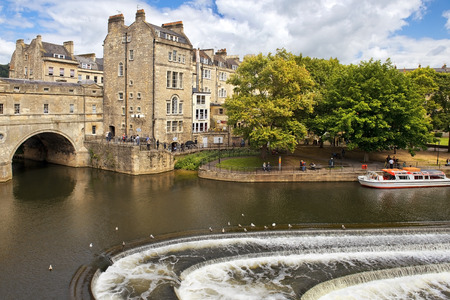 Pulteney Bridge over the River Avon in Bath, Somerset, Englandのeditorial素材